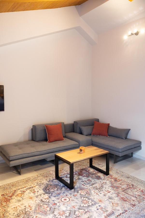 Patras Casale Aparthotel Exterior photo